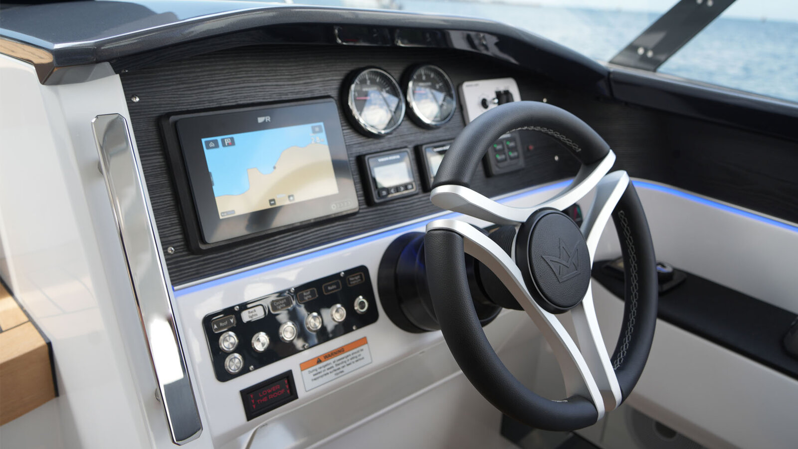 25 Cabin Evo Outboard · 1