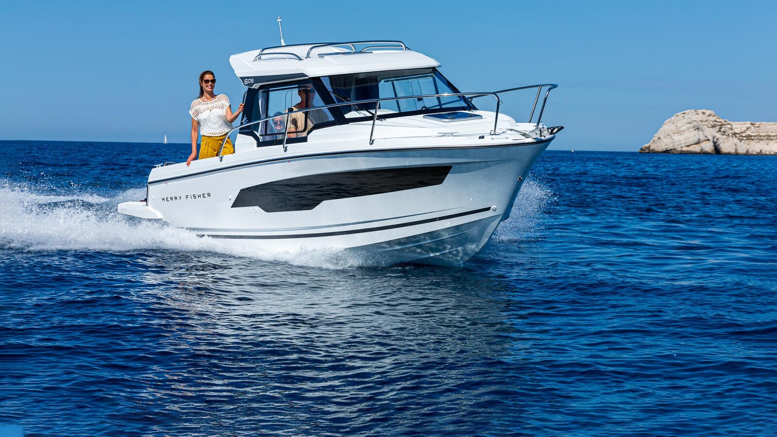 Merry Fisher 605 · 3