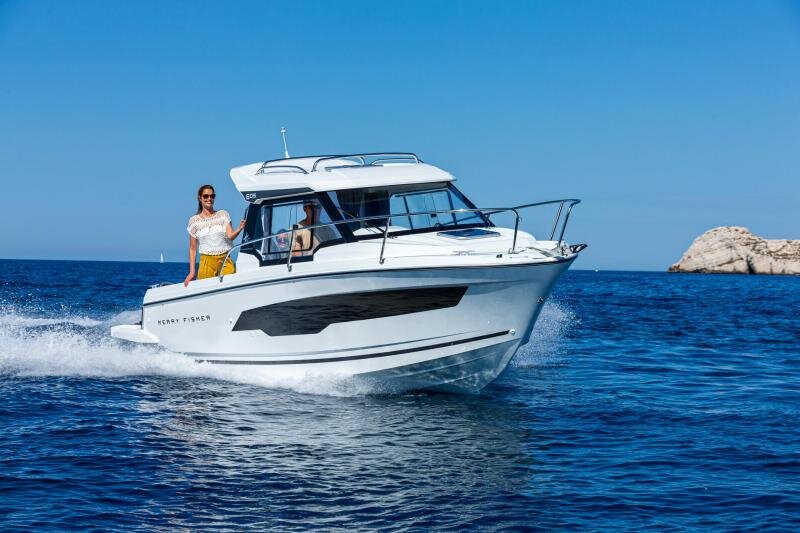 Merry Fisher 605 · 4