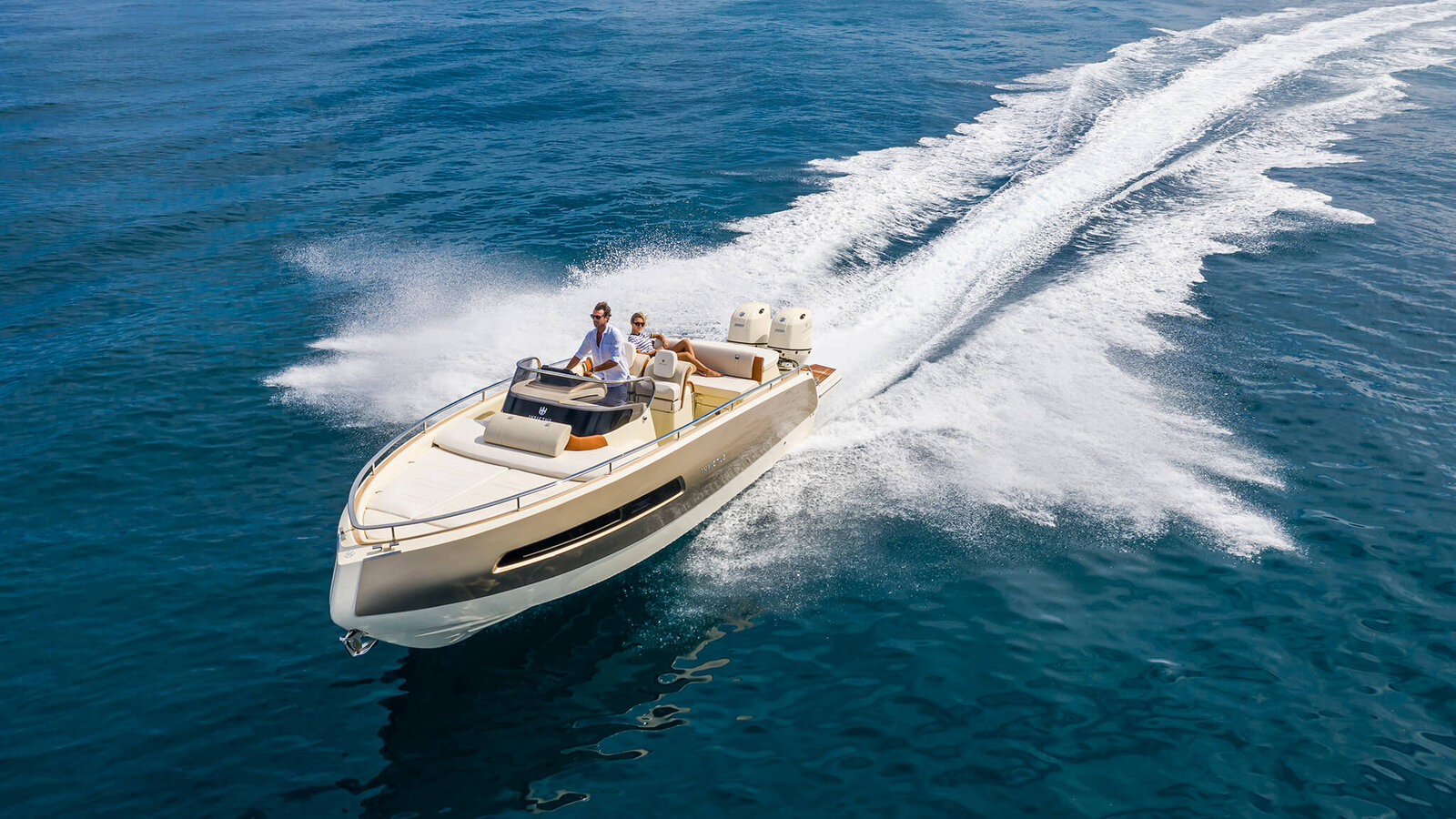 Invictus Yacht GT280S